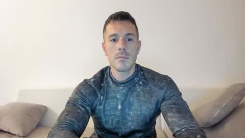 roberto4ever online show from 10/02/25, 02:46