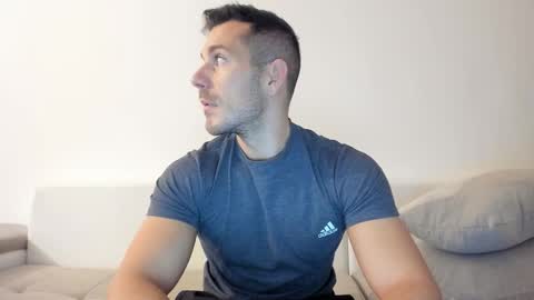 roberto4ever online show from 10/06/25, 05:16