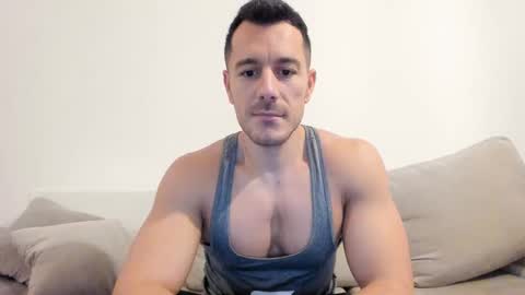 roberto4ever online show from 11/28/25, 05:21