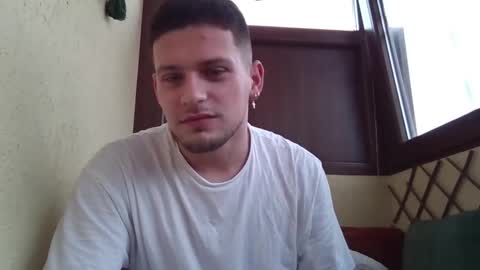 Roberto online show from 11/25/25, 08:03