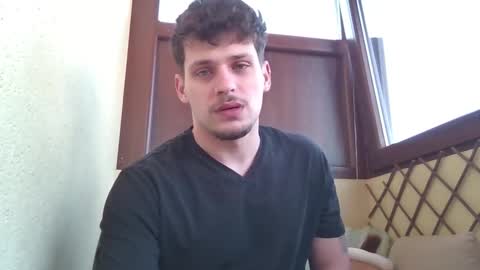 Snapshot of roberto_twink1 chatting on 03/16/26, 07:34 Roberto online show from 03/16/26, 07:34