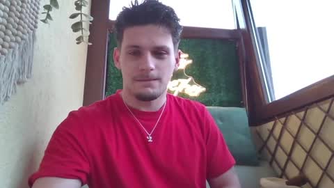 Snapshot of roberto_twink1 chatting on 03/30/26, 07:31 Roberto online show from 03/30/26, 07:31