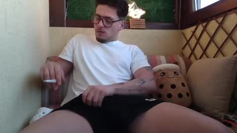 Snapshot of roberto_twink1 chatting on 04/08/26, 07:41 Roberto online show from 04/08/26, 07:41