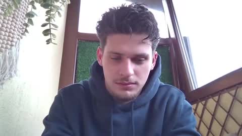 Snapshot of roberto_twink1 chatting on 04/22/26, 09:33 Roberto online show from 04/22/26, 09:33