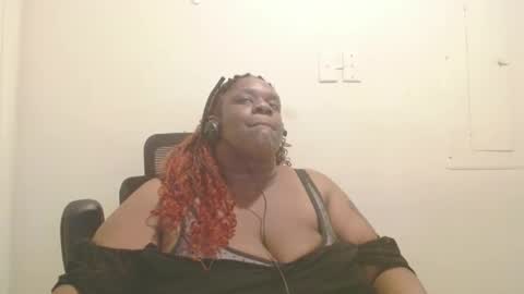 Snapshot of robertswhitney52 chatting on 09/22/25, 11:01 robertswhitney52 online show from 09/22/25, 11:01