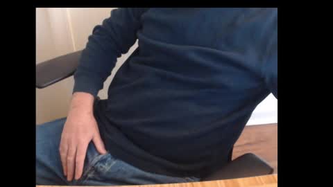 Snapshot of robidan6923 chatting on 01/28/25, 03:57 robidan6923 online show from 01/28/25, 03:57