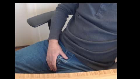 Snapshot of robidan6923 chatting on 01/30/25, 05:28 robidan6923 online show from 01/30/25, 05:28