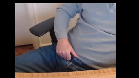 Snapshot of robidan6923 chatting on 01/31/25, 06:47 robidan6923 online show from 01/31/25, 06:47