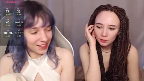 Snapshot of robin_yours chatting on 03/13/26, 08:21 Robin your online show from 03/13/26, 08:21