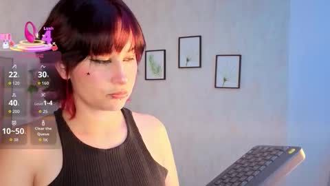 robin D online show from 11/30/25, 12:09