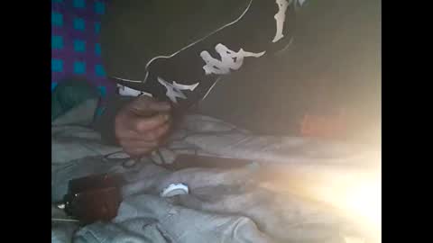 Snapshot of robincom23 chatting on 03/09/25, 02:32 R online show from 03/09/25, 02:32