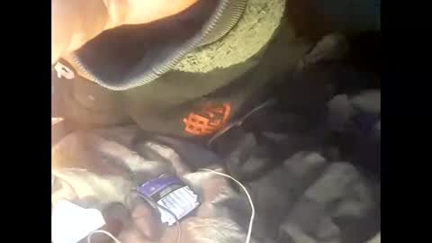 Snapshot of robincom23 chatting on 03/11/25, 09:24 R online show from 03/11/25, 09:24