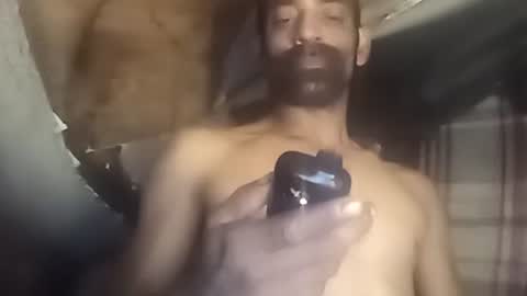 Snapshot of robincom23 chatting on 09/19/25, 01:51 R online show from 09/19/25, 01:51