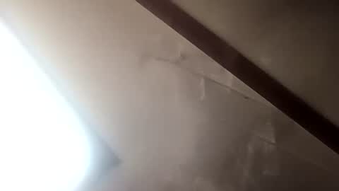 Snapshot of robincom23 chatting on 09/21/25, 06:31 R online show from 09/21/25, 06:31