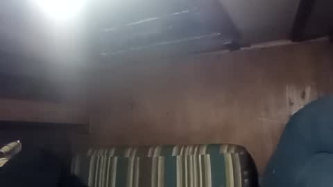 Snapshot of robincom23 chatting on 09/25/25, 05:00 R online show from 09/25/25, 05:00