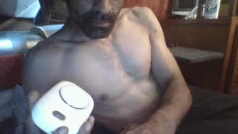 Snapshot of robincom23 chatting on 07/22/26, 09:28 R online show from 07/22/26, 09:28