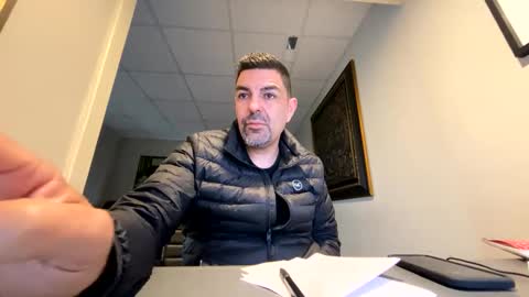 Snapshot of roblatino12 chatting on 02/22/25, 03:36 roblatino12 online show from 02/22/25, 03:36