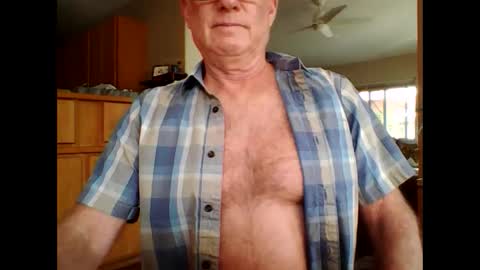 robo0000 online show from 09/09/25, 04:28