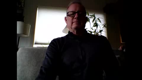 robo0000 online show from 10/25/25, 09:31