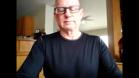 Snapshot of robo0000 chatting on 03/16/26, 07:18 robo0000 online show from 03/16/26, 07:18