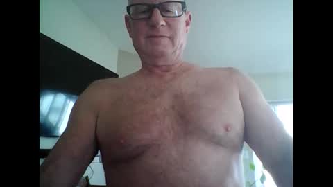 Snapshot of robo0000 chatting on 03/25/26, 04:24 robo0000 online show from 03/25/26, 04:24