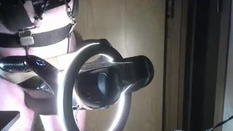 Robodickmilker online show from 10/16/25, 05:14