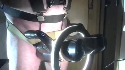 Snapshot of robodickmilker chatting on 12/04/25, 07:44 Robodickmilker online show from 12/04/25, 07:44