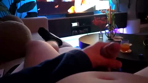 Snapshot of robs8 chatting on 02/17/26, 03:25 The boy next door online show from 02/17/26, 03:25