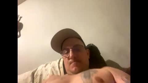 Snapshot of robsfishin123 chatting on 04/13/26, 07:36 robsfishin123 online show from 04/13/26, 07:36