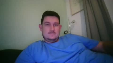 Snapshot of robtheman94 chatting on 09/21/25, 08:43 Robin online show from 09/21/25, 08:43