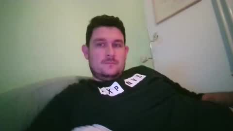 Snapshot of robtheman94 chatting on 10/07/25, 09:34 Robin online show from 10/07/25, 09:34