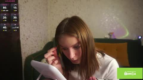Snapshot of robynsentinella chatting on 04/29/26, 05:11 robynsentinella online show from 04/29/26, 05:11