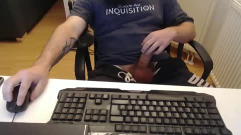 Snapshot of robzombi chatting on 12/05/24, 04:44 Rockbart online show from 12/05/24, 04:44