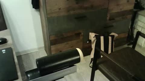 Snapshot of roccki999 chatting on 09/29/25, 02:00 Nick online show from 09/29/25, 02:00