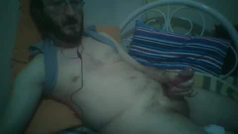 Snapshot of rocco8613is chatting on 12/25/24, 05:37 rocco8613is online show from 12/25/24, 05:37