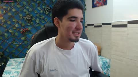 Snapshot of roccoallegeri chatting on 03/31/26, 12:27 Roccoallegeri online show from 03/31/26, 12:27