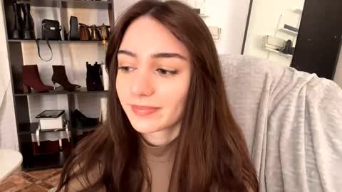 Snapshot of rochelgloff chatting on 11/22/25, 10:03 Marry online show from 11/22/25, 10:03