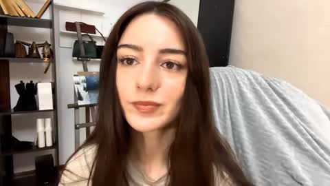 Snapshot of rochelgloff chatting on 11/29/25, 10:18 Marry online show from 11/29/25, 10:18