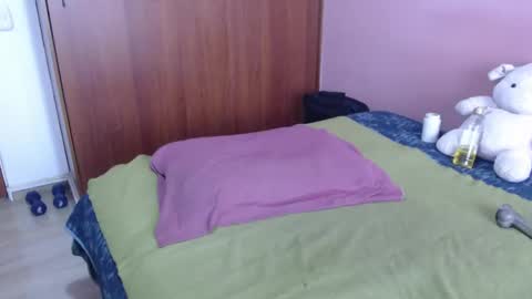 Rochelle online show from 12/29/24, 01:49