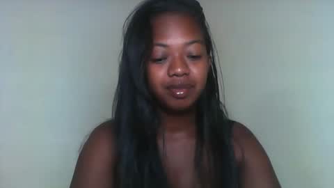 Snapshot of rochellinah chatting on 03/22/26, 06:28 rochellinah online show from 03/22/26, 06:28