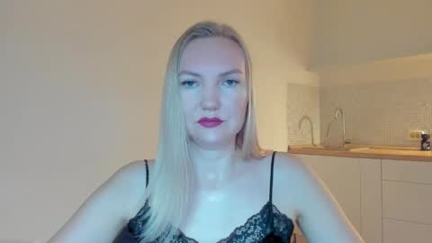 rock__baby online show from 11/16/25, 03:34