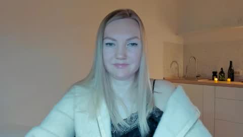 Snapshot of rock__baby chatting on 04/18/26, 09:59 rock__baby online show from 04/18/26, 09:59