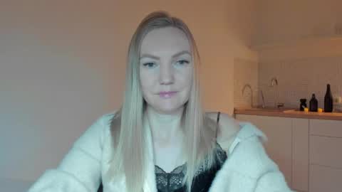 Snapshot of rock__baby chatting on 05/02/26, 10:48 rock__baby online show from 05/02/26, 10:48