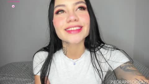 Samantha Estephania  online show from 01/20/25, 02:43