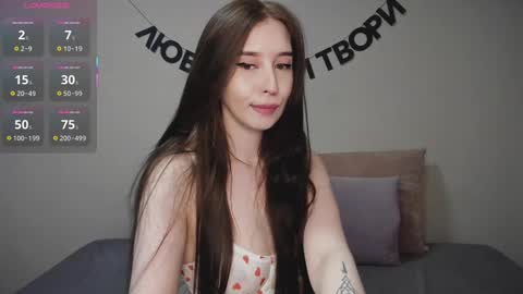 Snapshot of rocketsgirl chatting on 03/08/25, 03:50 rocketsgirl online show from 03/08/25, 03:50