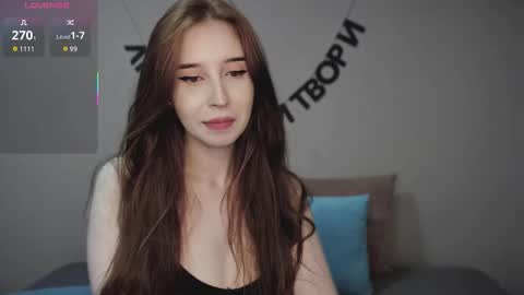 Snapshot of rocketsgirl chatting on 09/19/25, 05:42 rocketsgirl online show from 09/19/25, 05:42