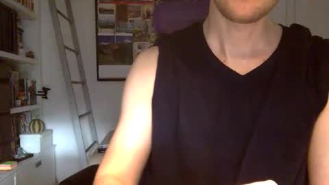 Snapshot of rocketviper chatting on 09/09/25, 04:28 RocketViper online show from 09/09/25, 04:28