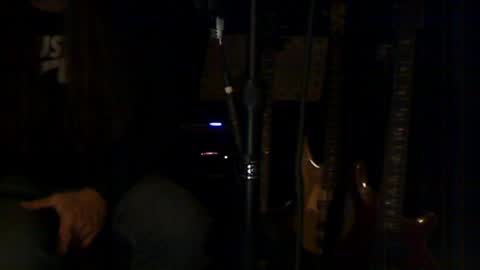 Snapshot of rockgod2112 chatting on 04/18/26, 01:53 rockgod2112 online show from 04/18/26, 01:53