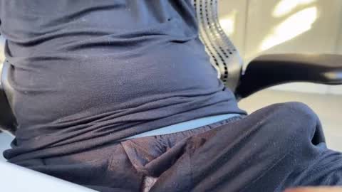 Snapshot of rockhardpilot chatting on 01/12/25, 05:11 rockhardpilot online show from 01/12/25, 05:11