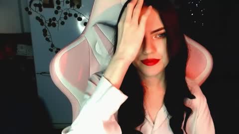 Snapshot of rockstar_girlfr chatting on 12/18/24, 05:10 Sophie online show from 12/18/24, 05:10